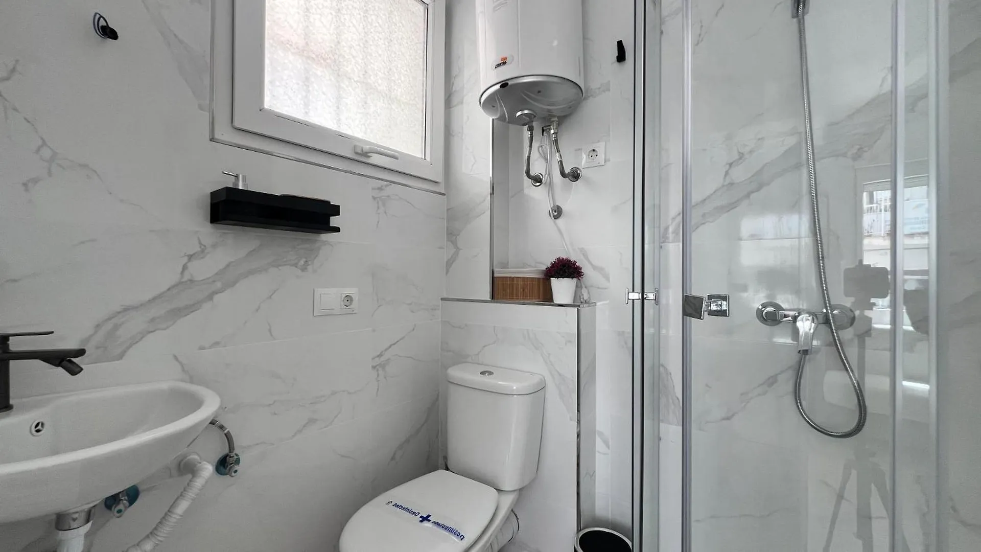 Apartamento Marina En El Centro De Nerja - South Costa contacts